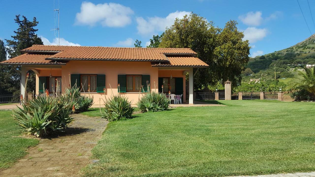 Agriturismo Rebua Porto Azzurro Εξωτερικό φωτογραφία